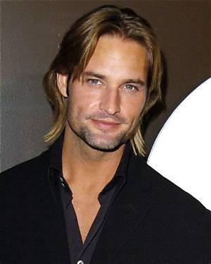 Josh Holloway: Wife, Net Worth, Tattoos, Smoking & Body Facts