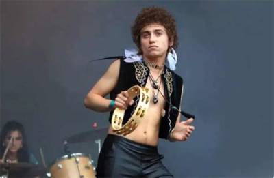 Josh Kiszka Net Worth: Height, Age, Bio, Career & More