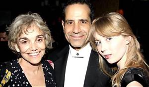 Josie Lynn Shalhoub, Sophie Shalhoub: Age, Height Boyfriend Facts on Tony Shalhoub’s Daughter