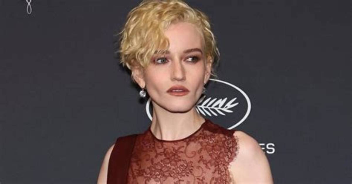 Julia Garner Net Worth: How Rich Is the Ozark Actress?