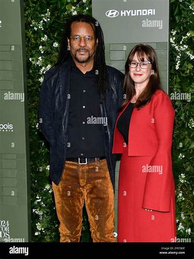 Julie Barer: Get to Know Colson Whitehead Wife and Family