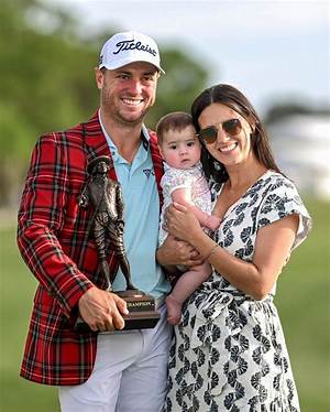 Justin Thomas Wife, Net Worth, Career Earnings, Witb, Family, Siblings, Sister, Height, Married, Wedding, Dog