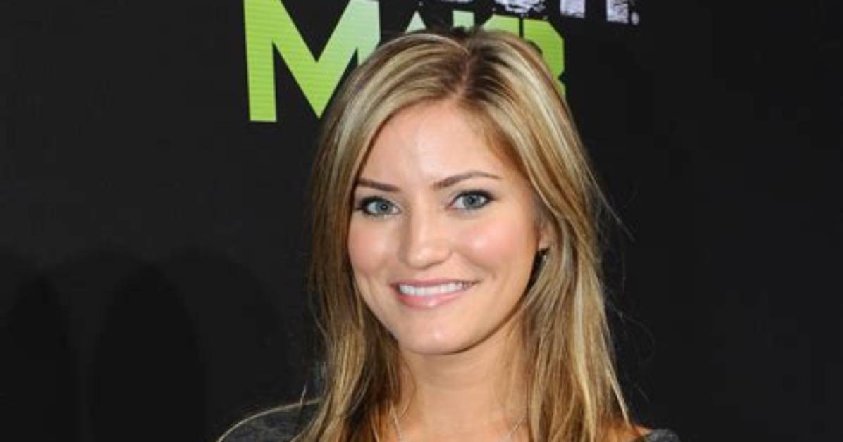 Justine Ezarik Aka iJustine’s Net Worth, Biography, Career, Awards, Fact and Life Story
