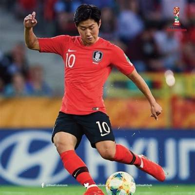 Kang in Lee Facts: Footballer’s Bio, Age, Transfer, Height, Family