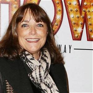Karen Allen Bio, Age, Net Worth, Husband/Son, Education, Movies/Career