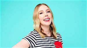 Katherine Ryan Parents: Meet Julia Mccarthy, Finbarr Ryan