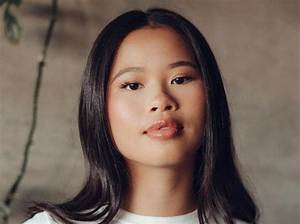 Katie Burgess Wikipedia, Age, Biography, Height, Boyfriend, Instagram