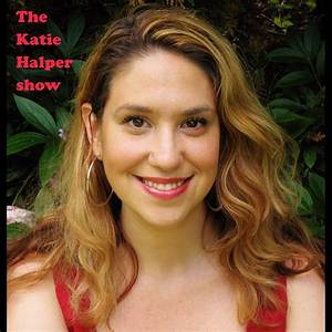 Katie Halper Biography, Age, Show, Podcast, Wiki, Birthday, Useful Idiots, Havard, Joe Biden and Net Worth