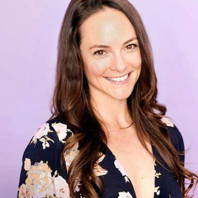 Kelly Leveque Bio, Wiki, Age, Family, Wife, Nutrionist Career, Youtube and Net Worth