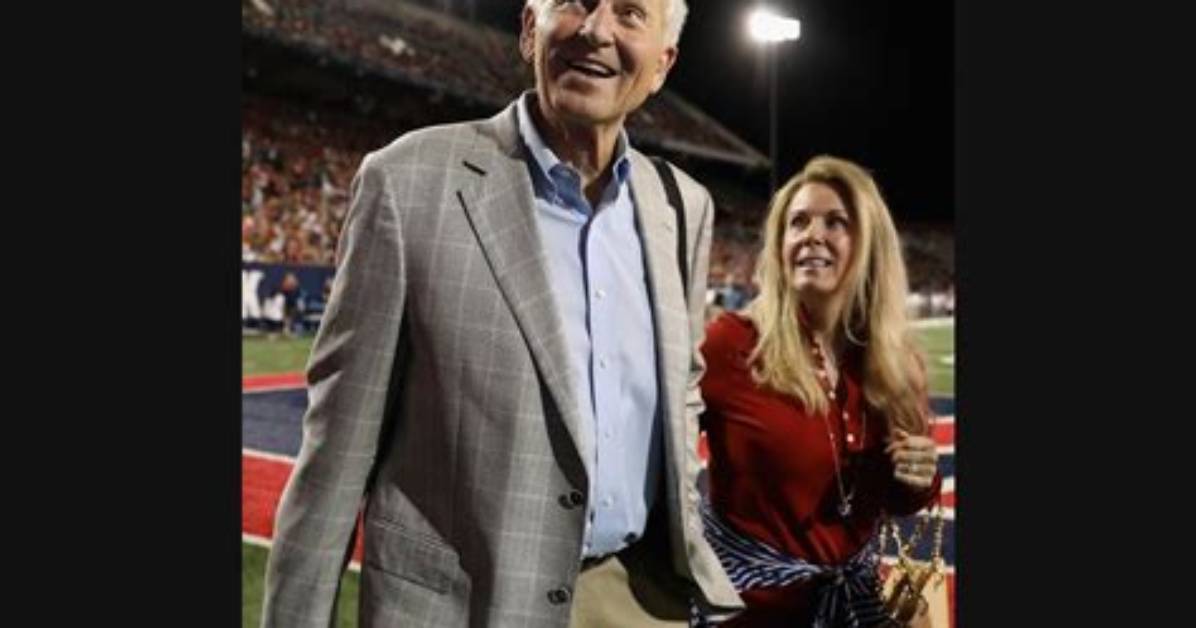 Kelly Pugnea: Coach Lute Olson Wife, Age, Wiki, Biography, Family