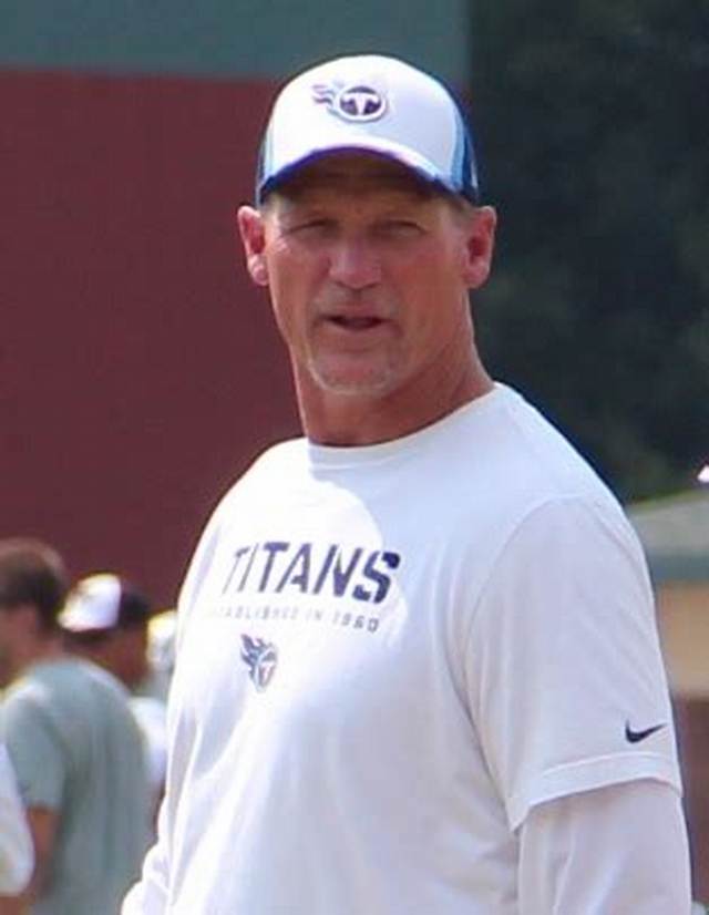 Ken Whisenhunt Age, Wikipedia, Biography, Children, Salary, Net Worth, Parents.