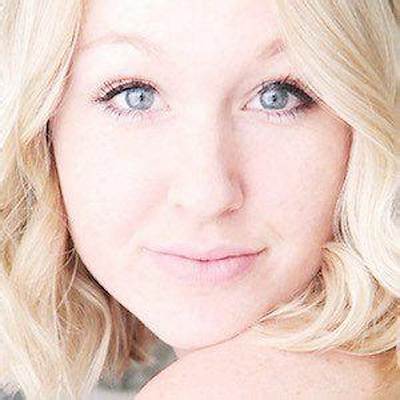 Keren Woodward Bio, Wiki, Age, Height, Husband, Son, Net Worth, Songs