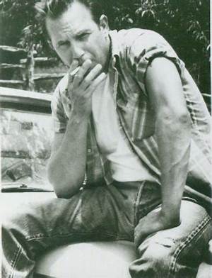 Kevin Costner: Wife, Net Worth, Tattoos, Smoking & Body Facts