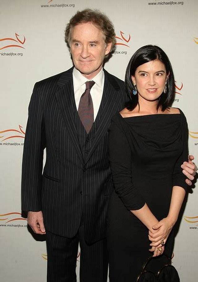 Kevin Kline: Wife, Net Worth, Tattoos, Smoking & Body Facts