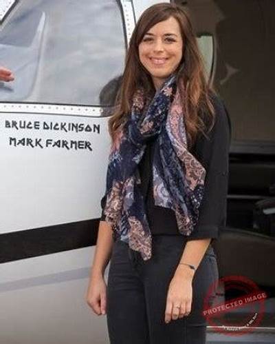 Kia Michelle Dickinson Wiki, Bio, Age, Parents, Siblings, Husband, and Net Worth