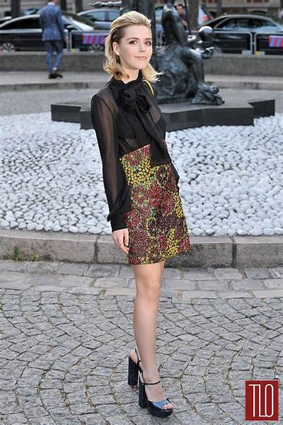 Kiernan Shipka: Dating, Net Worth, Tattoos, Smoking & Body Measurements