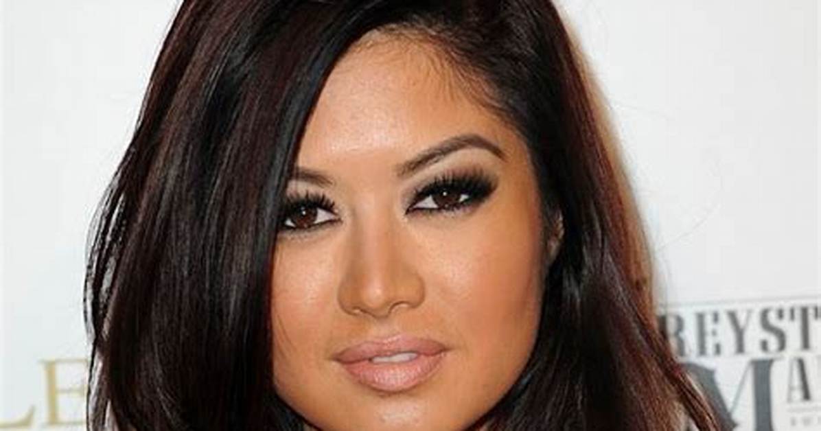 Kim Lee Net Worth: How Rich Is Bling Empire’s Kim Lee?