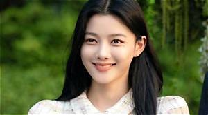 Kim Yoo-Jung Bio, Wiki, Age, Family, Husband, Movies, Tv Shows and Net Worth