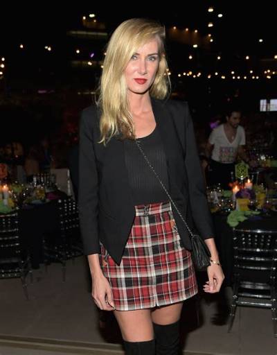 Kimberly Stewart Height, Weight, Net Worth, Age, Birthday, Wikipedia, Who, Nationality, Biography