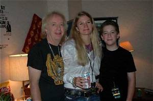 Kimberly Whitford: Who Is Brad Whitford’s Wife?