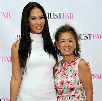 Kimora Lee Simmons Parents: Meet Joanne Perkins, Vernon Whitlock Jr.
