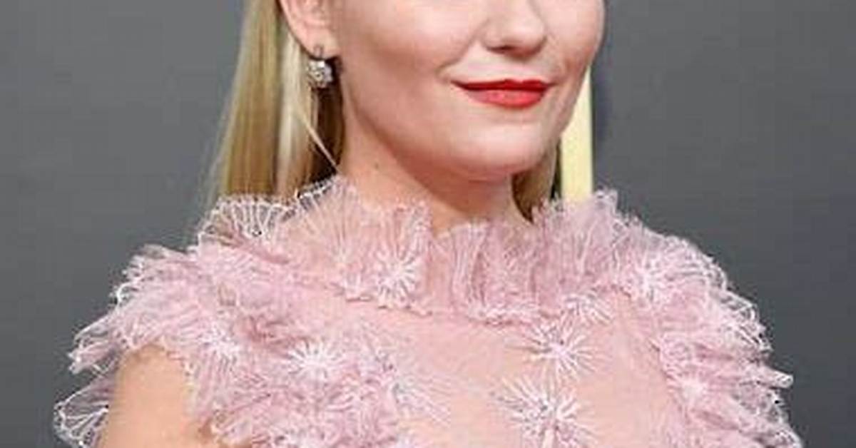 Kirsten Dunst- Wiki, Age, Height, Husband, Ethnicity, Net Worth, Career