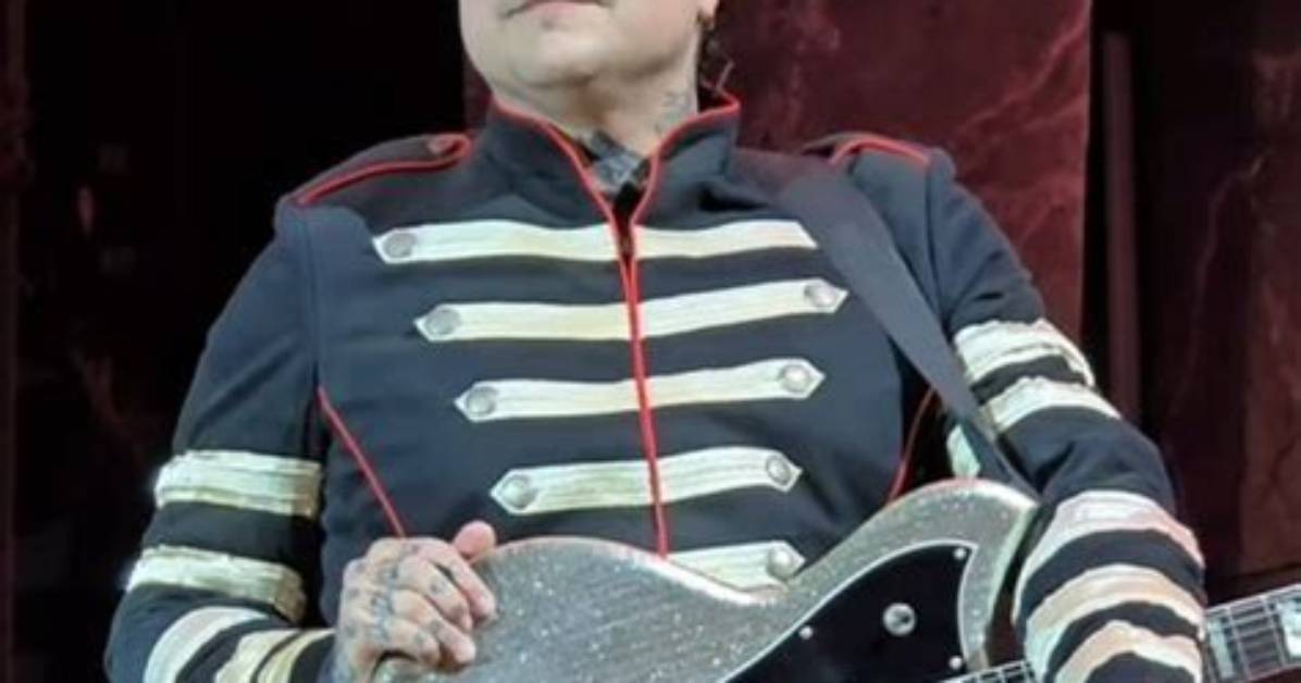 Kyoko Ito Wiki: Age, Bio, Children Facts on Rivers Cuomo’s Wife