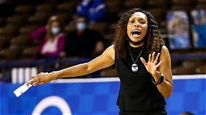 Kyra Elzy Is Earning 7 Digits Salary as Head Coach from Kentucky Wildcats