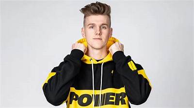 Lachlan Power Age: 10 Facts on Australian Youtuber
