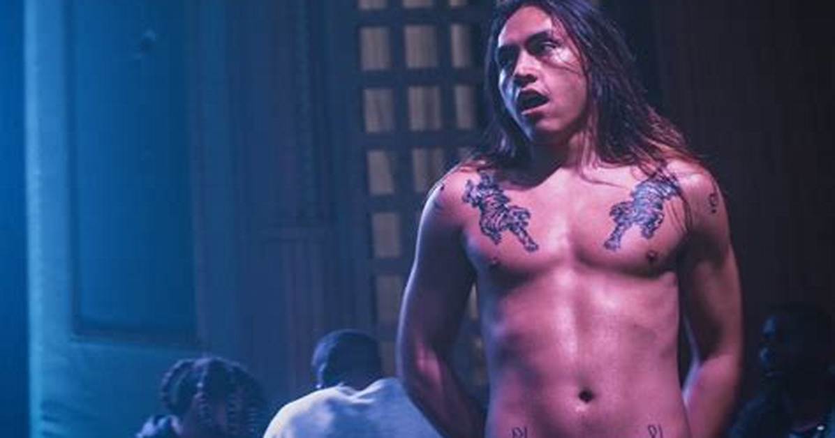 Landon Cube: Dating, Net Worth, Tattoos, Smoking & Body Facts