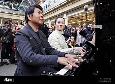 Lang Lang Wife: Who Is Gina Alice Redlinger?
