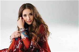 Lauren Daigle Biography – Is She Married and Who Is Her Husband?