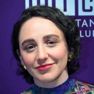Lauren Petty Bio, Wiki, Age, Birthday, Height, Parents, Husband, Nbc 5, Net Worth, and Salary