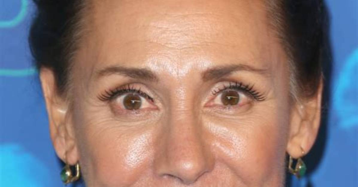 Laurie Metcalf: Dating, Net Worth, Tattoos, Smoking & Body Measurements