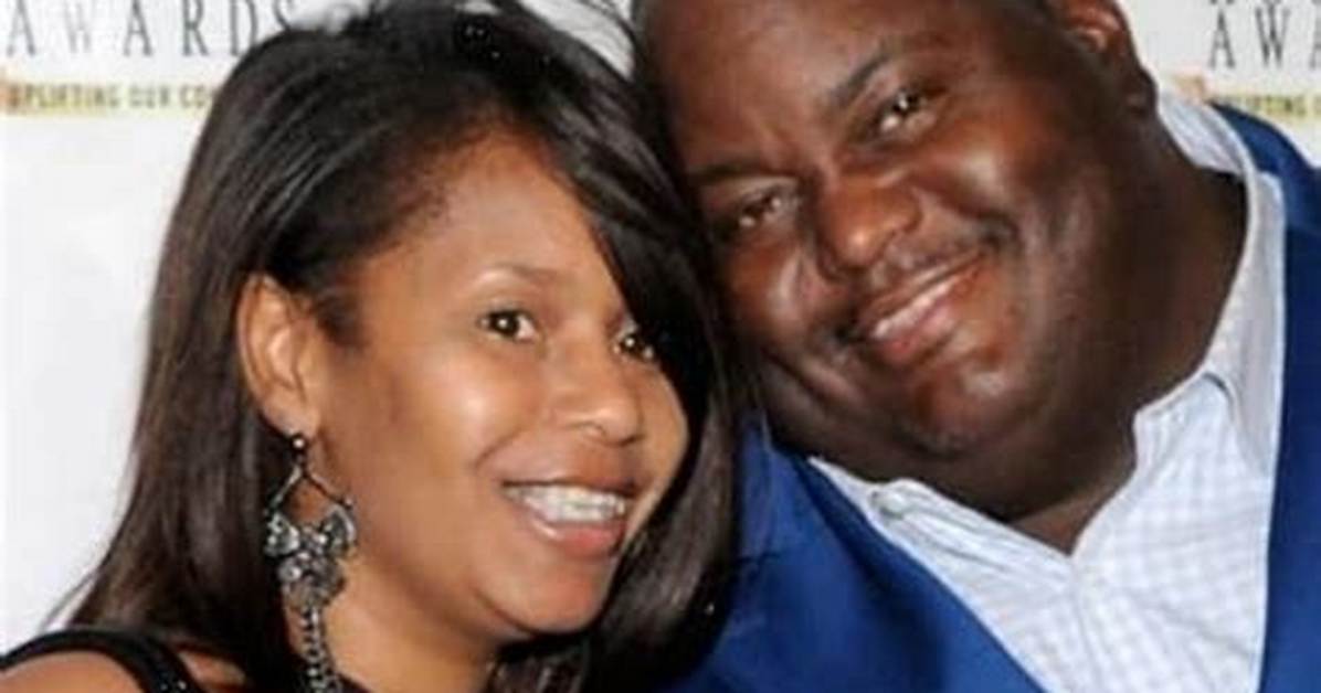 Lavell Crawford: Wife, Net Worth, Tattoos, Smoking & Body Facts