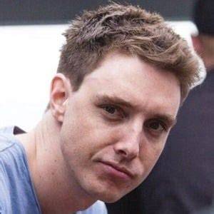 Lazarbeam (Youtuber) Age, Bio, Wiki, Height, Weight, Girlfriend, Net Worth, Facts