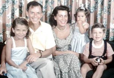 Learn About Francine Sinatra Anderson, Frank Sinatra Jr. ’S Daughter