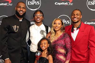 Lebron James Has 3 Children with Wife Savannah James Bronny, Bryce Maximus and Zhuri James