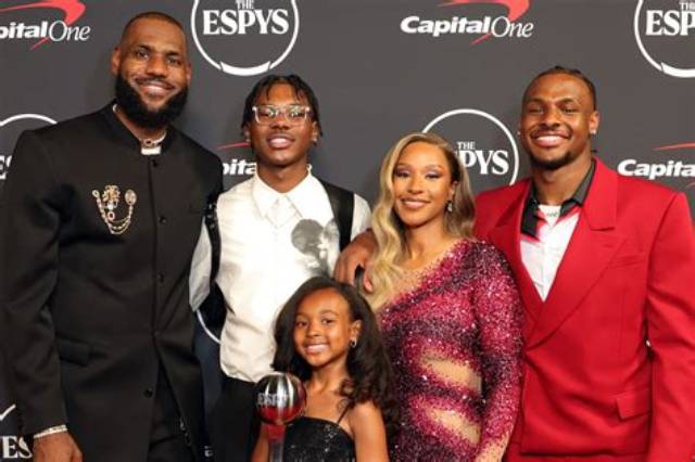 Lebron James Has 3 Children with Wife Savannah James Bronny, Bryce Maximus and Zhuri James