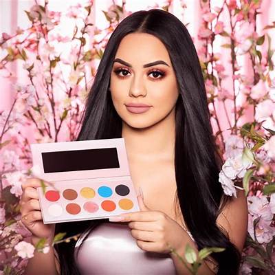 Les Do Makeup Net Worth: How Rich Is the Youtuber Actually?