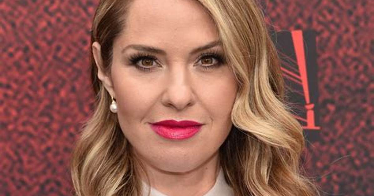 Leslie Grossman Daughter Adopted with John Bronson- Is She Related with Naomi?