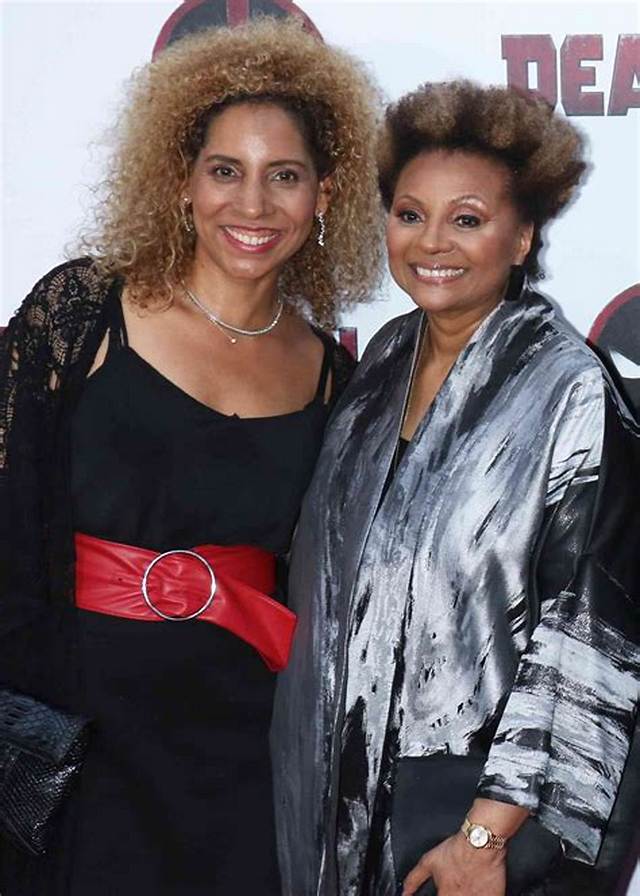 Leslie Uggams Kids Danielle Chambers and Justice Pratt, Family and Net Worth