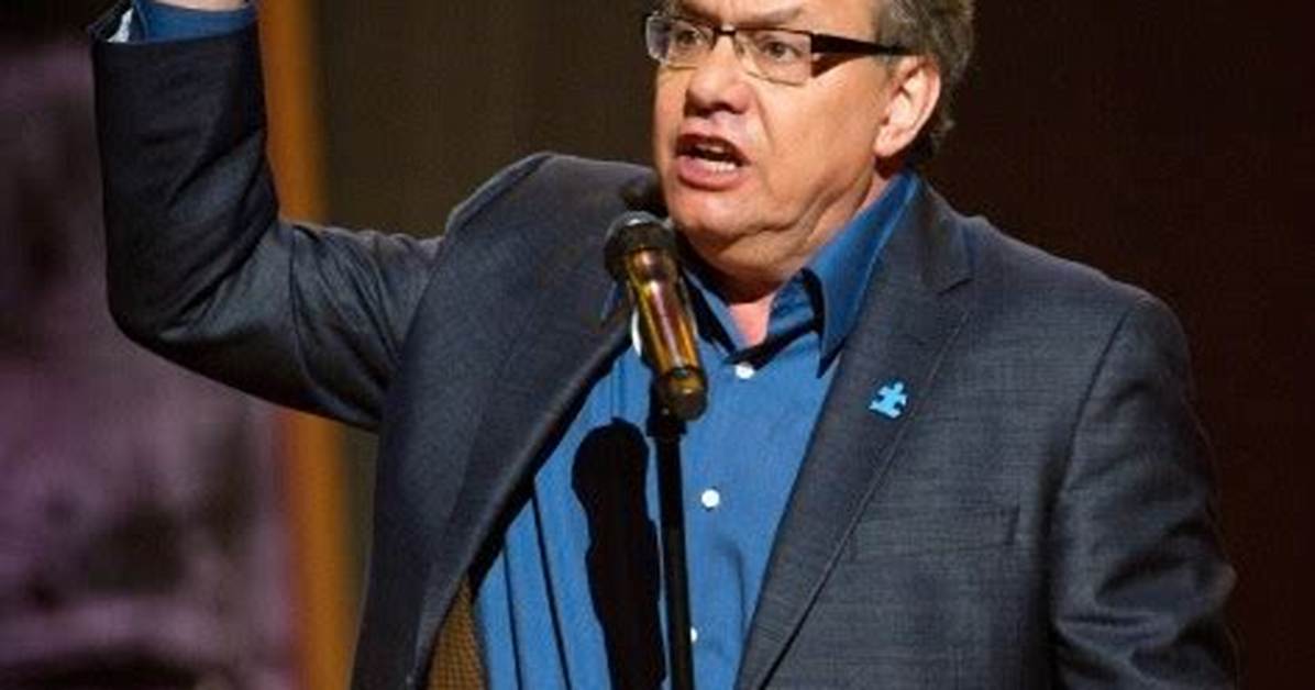Lewis Black – Bio, Net Worth, Wife & Other Facts About the Comedian