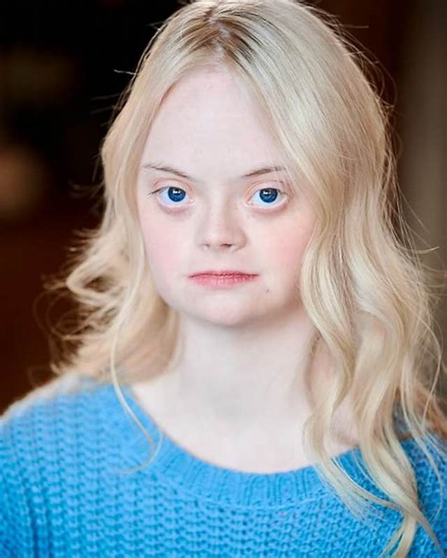 Lily D Moore Age: Wikipedia Bio & Instagram Details – Meet Never Have I Ever Actress