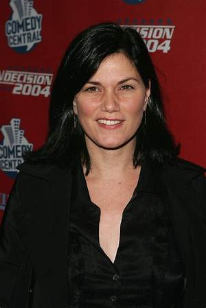 Linda Fiorentino Biography, Age, Family, Career, and Net Worth.