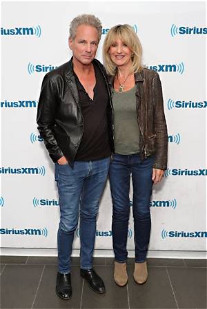 Lindsey Buckingham Height, Weight, Net Worth, Age, Birthday, Wikipedia, Who, Nationality, Biography