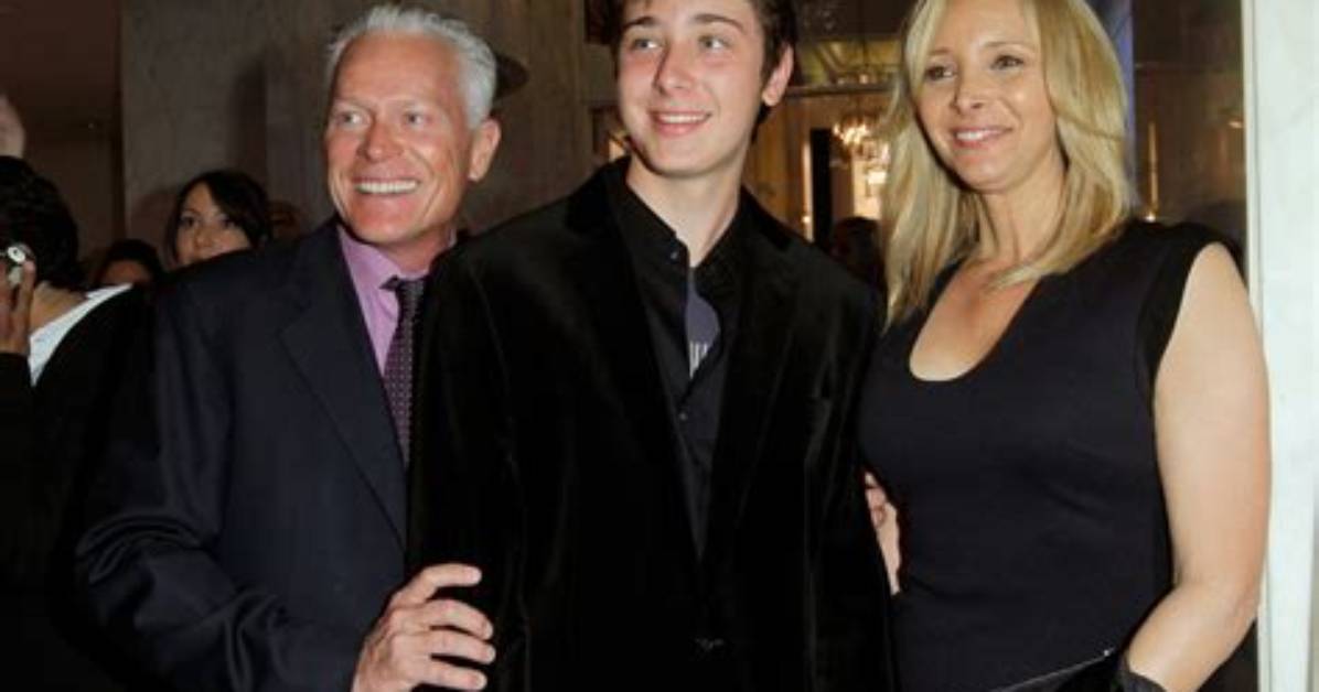 Lisa Kudrow Husband, Son, Twin, Family, Net Worth, Height, Bio