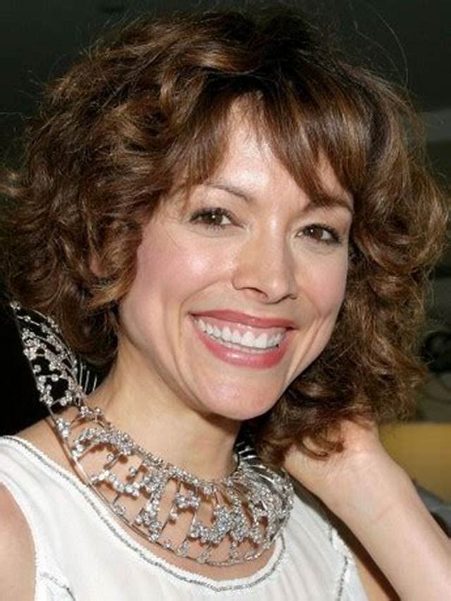 Liz Vassey Biography, Age, Family, Movies, Career and Net Worth.