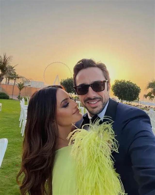Lojain Omran and Her Husband Sheikh Salman Net Worth
