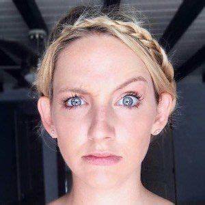 Loryn Powell Bio, Wiki, Age, Height, Family, Husband, Movies, Networth